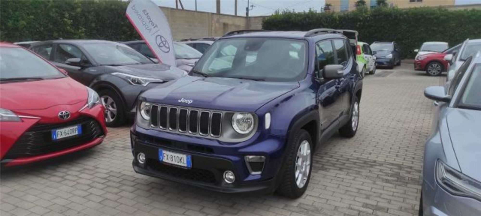 Jeep Renegade 1.0 T3 Limited  del 2019 usata a Bari