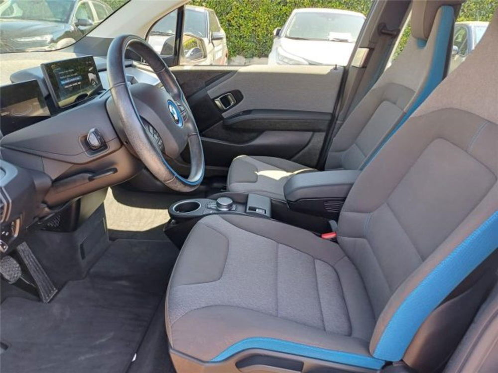 BMW i3 usata a Bari (12)