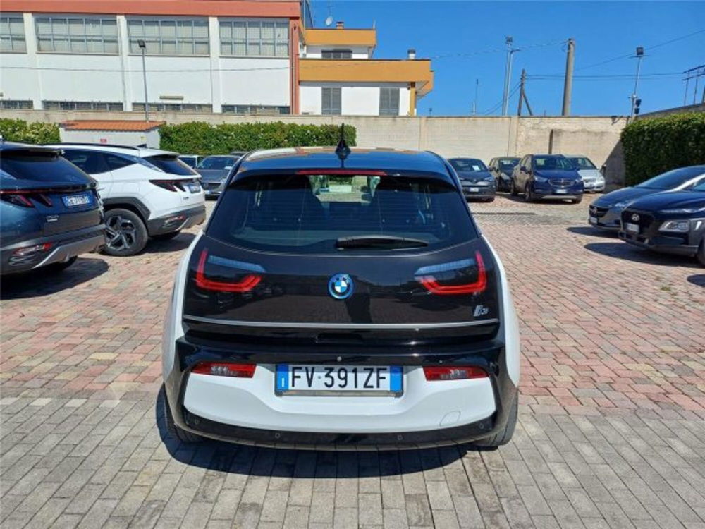 BMW i3 usata a Bari (8)