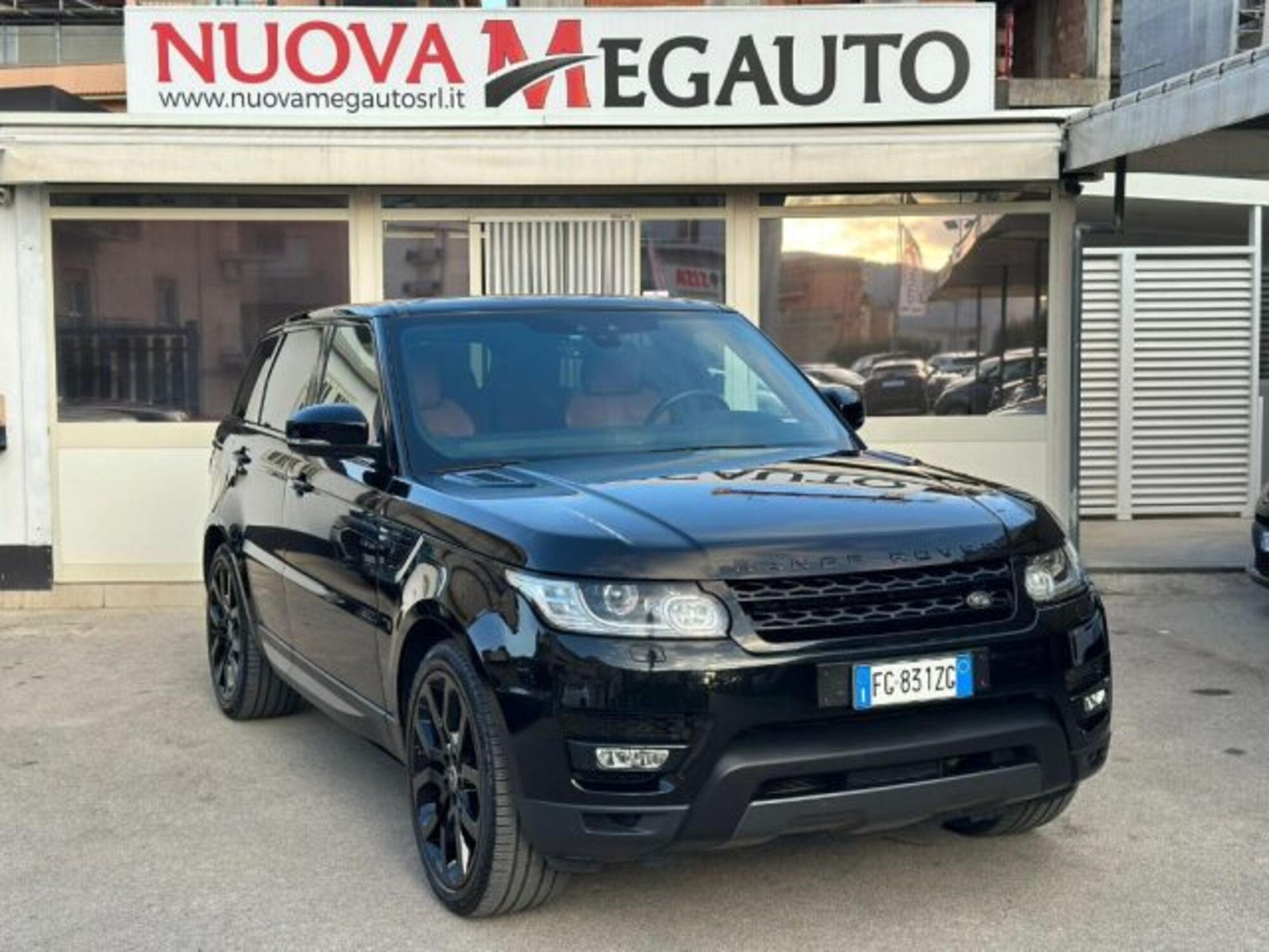 Land Rover Range Rover Sport 3.0 TDV6 HSE  del 2017 usata a Alcamo