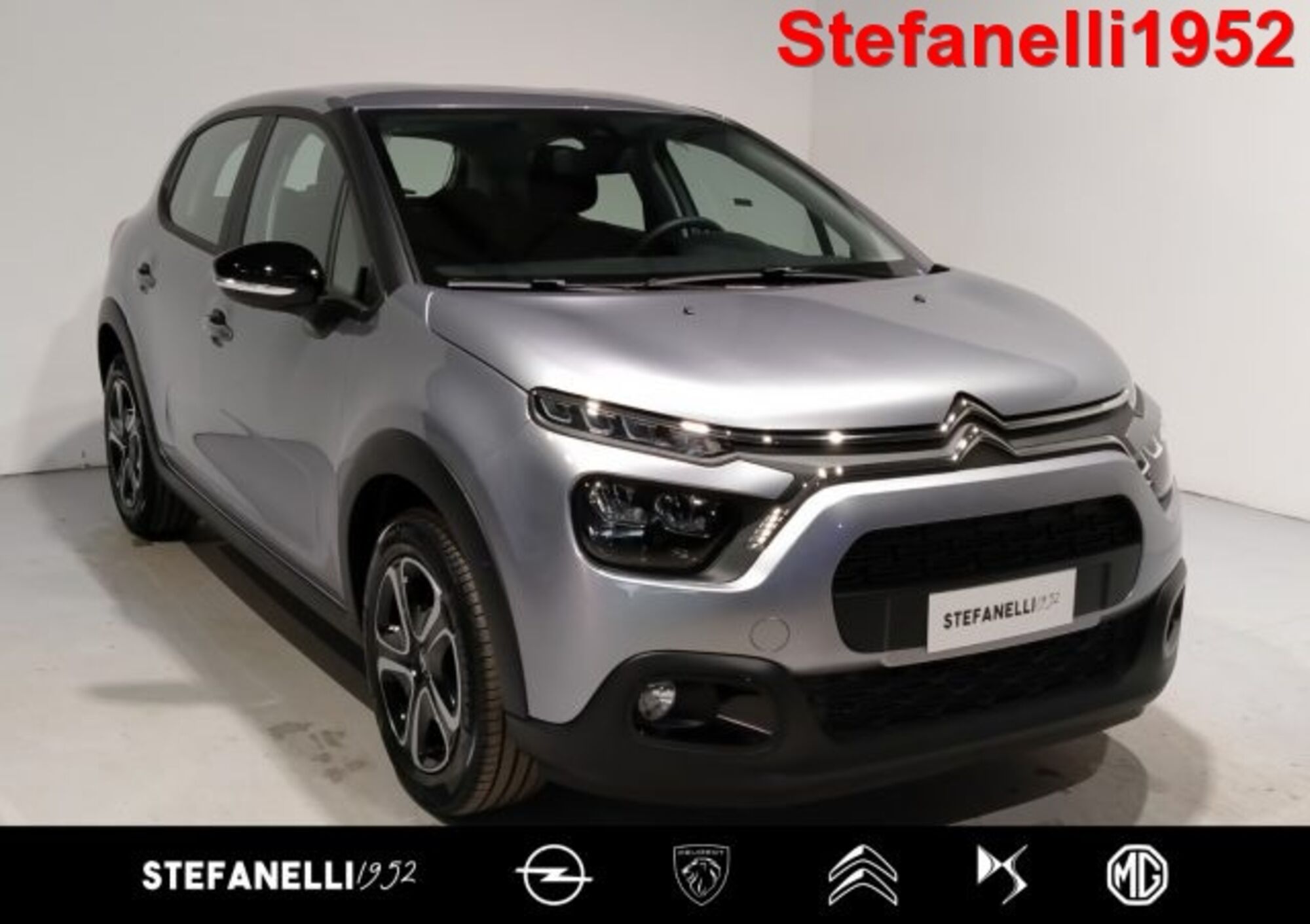 Citroen C3 1.2 puretech Plus s&amp;s 83cv neopatentati nuova a Bologna