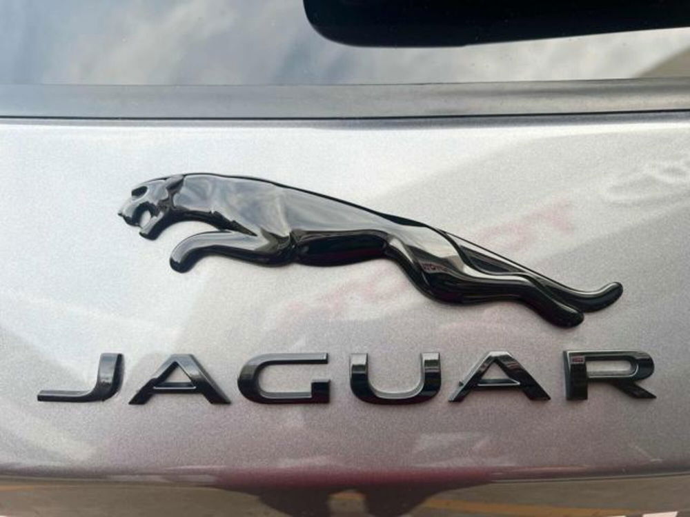 Jaguar E-Pace usata a Sassari (14)