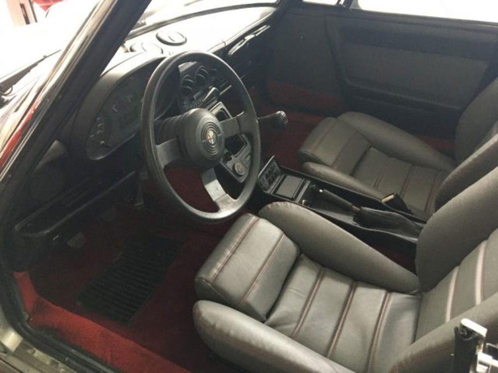 Alfa Romeo Spider usata a Lodi (8)