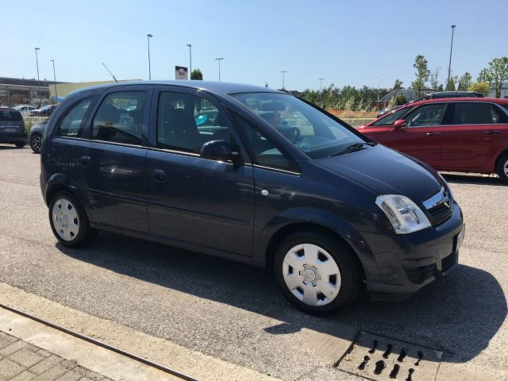 Opel Meriva usata a Lodi (6)