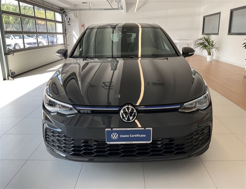 Volkswagen Golf 1.5 etsi R-Line 150cv dsg del 2021 usata a Salerno (3)