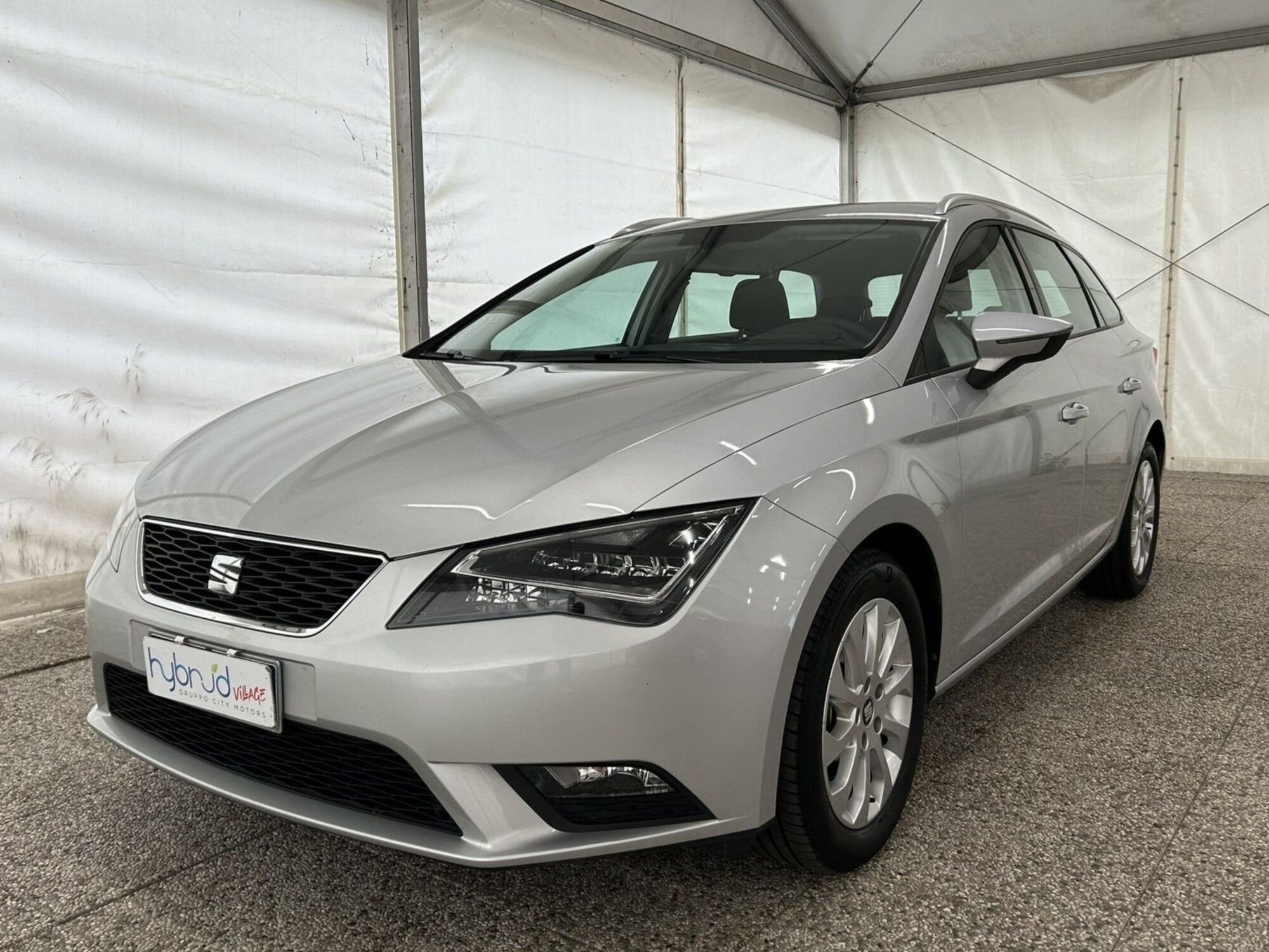 SEAT Leon ST 1.6 TDI 110 CV Start/Stop Style  del 2016 usata a Monza