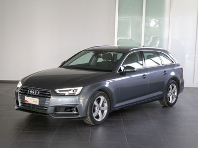 Audi A4 Avant 35 TDI S tronic Business Sport del 2019 usata a Catania