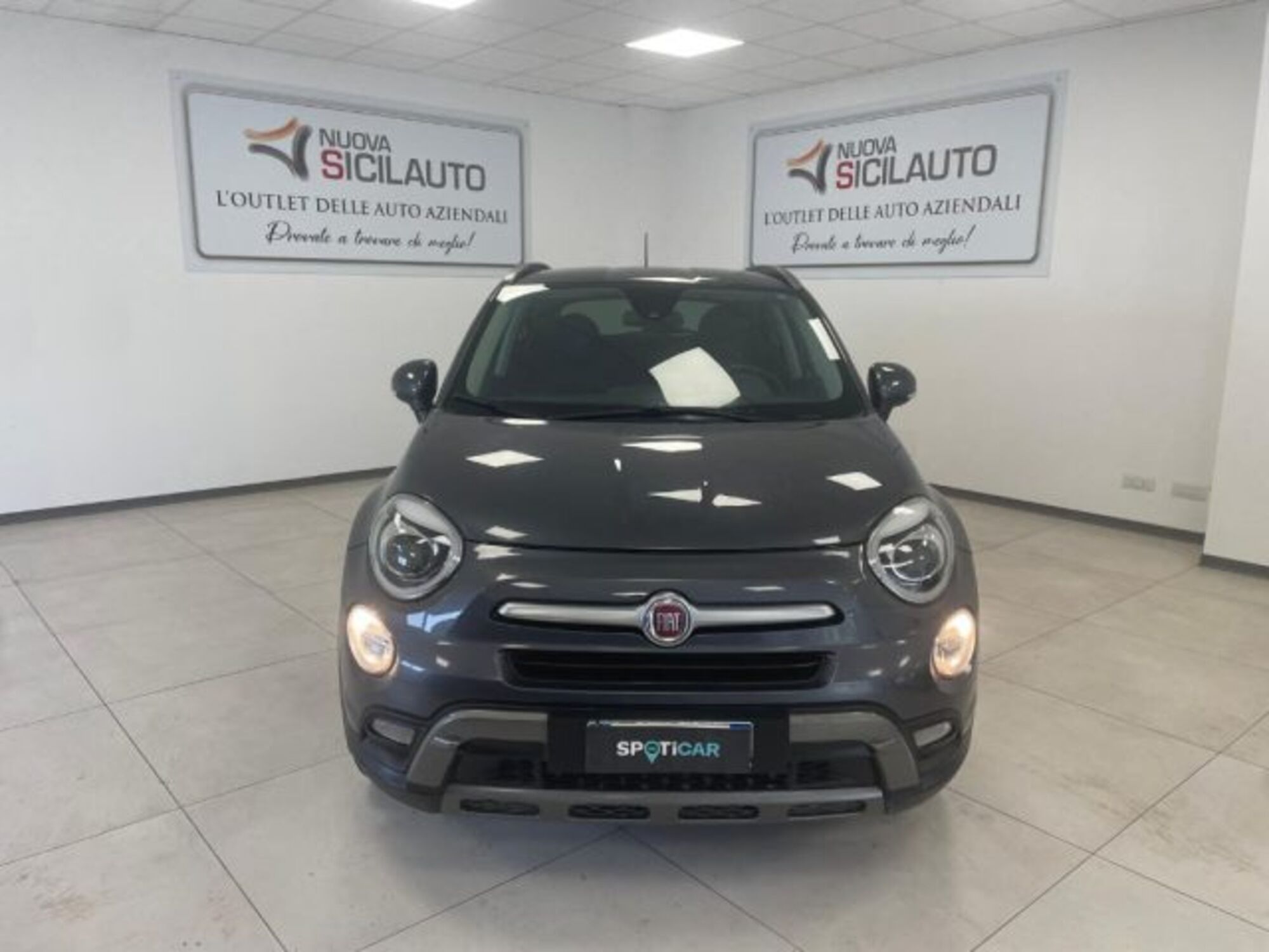 Fiat 500X 1.6 MultiJet 120 CV Cross Plus  del 2016 usata a Palermo