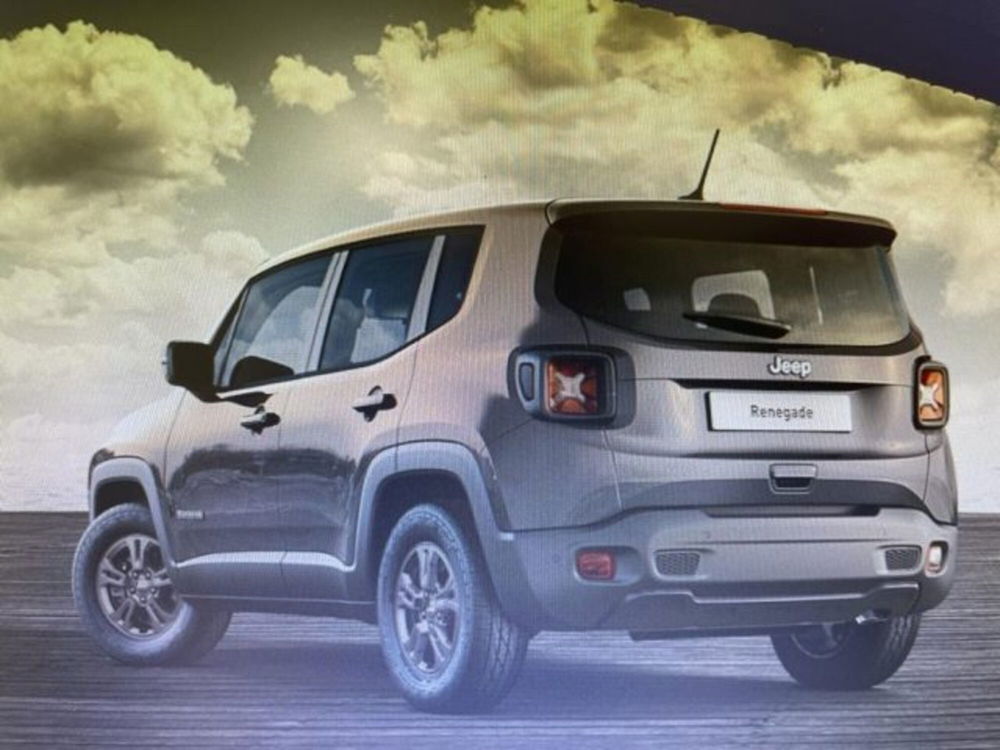 Jeep Renegade nuova a Palermo (10)