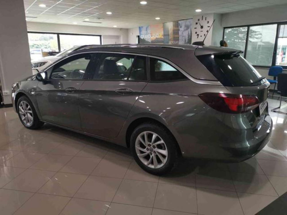 Opel Astra Station Wagon usata a Campobasso (7)