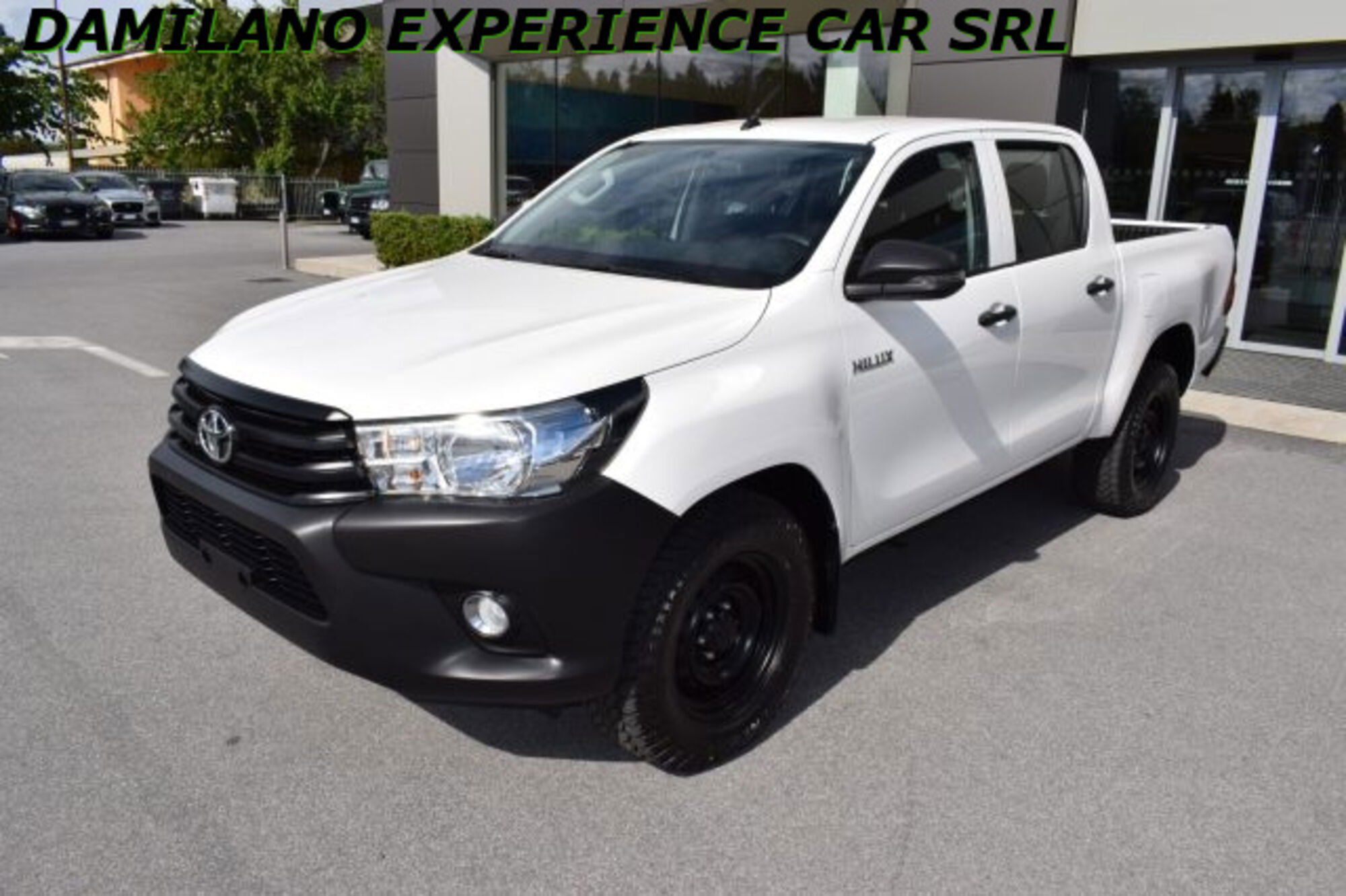 Toyota Hilux 2.D-4D 4WD porte Double Cab Comfort  del 2019 usata a Cuneo