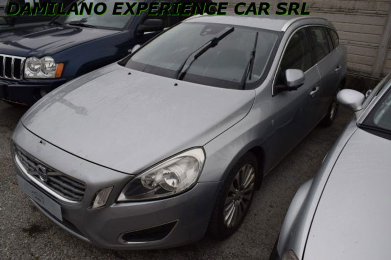 Volvo V60 D3 Geartronic Kinetic  del 2013 usata a Cuneo