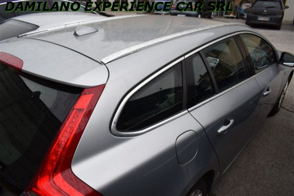 Volvo V60 D3 Geartronic Kinetic  del 2013 usata a Cuneo (4)