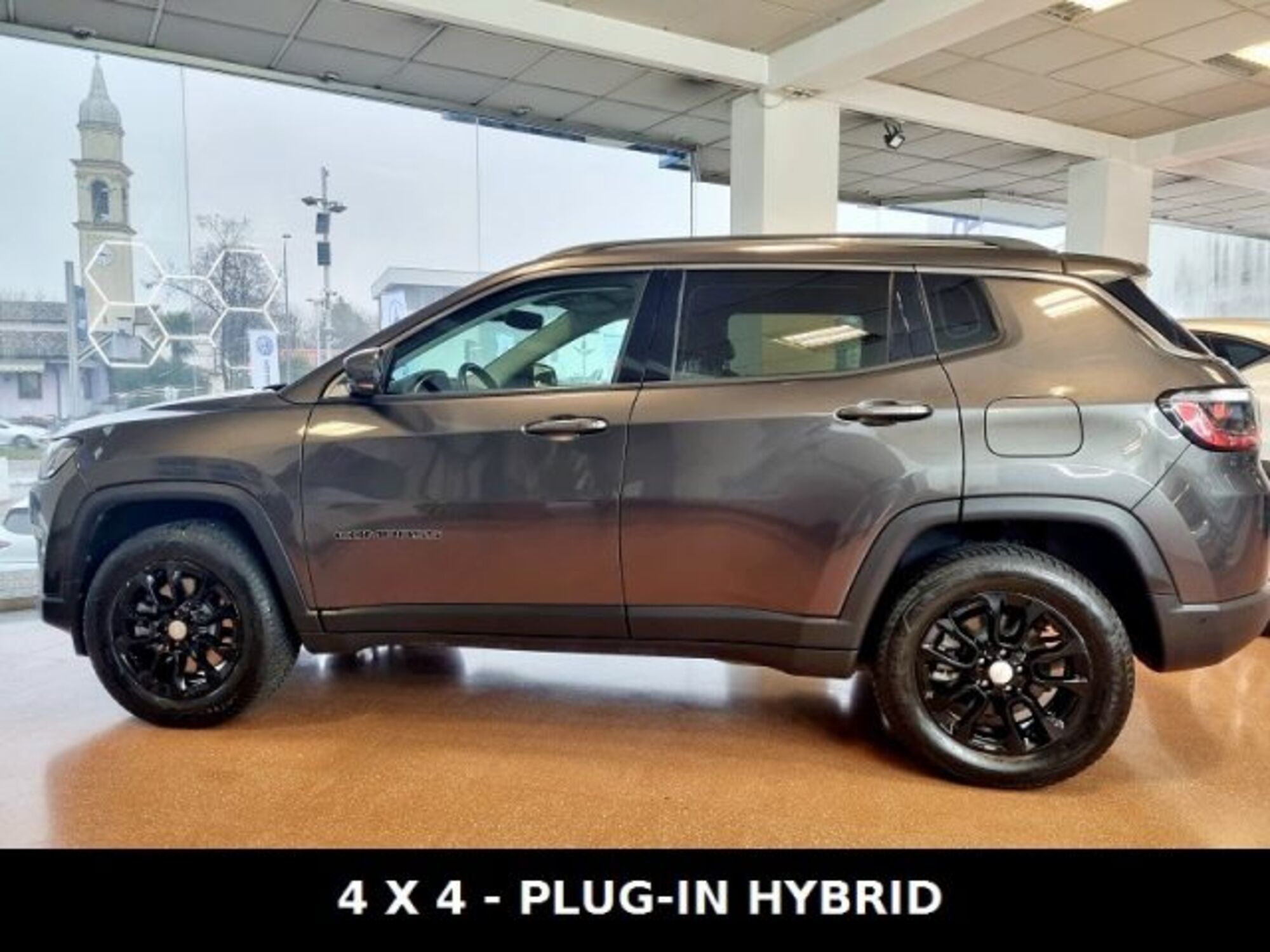 Jeep Compass 1.3 T4 190 CV PHEV AT6 4xe Longitude del 2020 usata a Limena