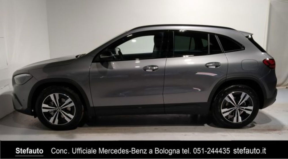 Mercedes-Benz GLA SUV nuova a Bologna (4)