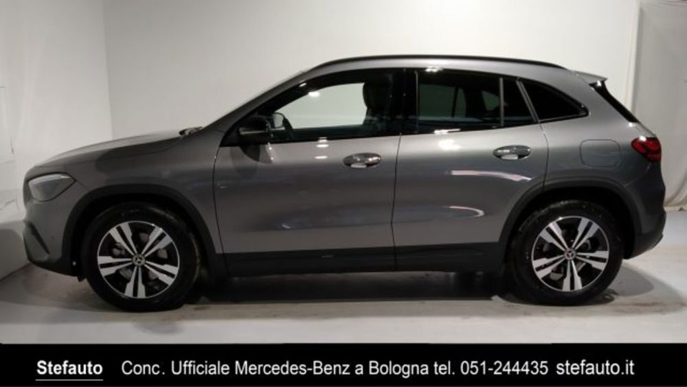 Mercedes-Benz GLA SUV nuova a Bologna (4)