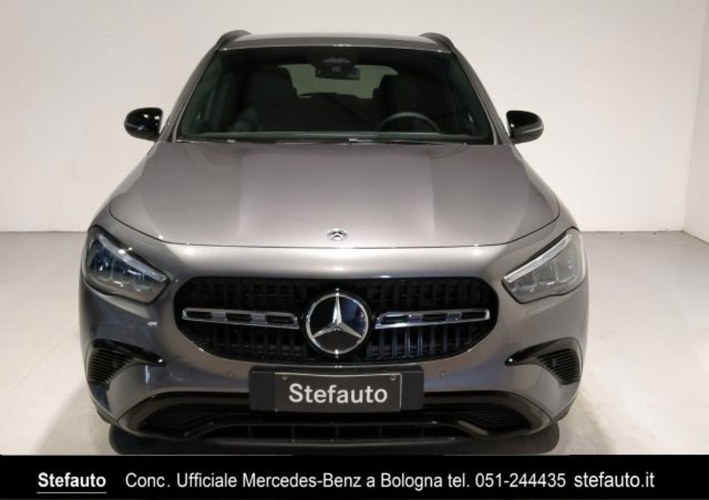 Mercedes-Benz GLA SUV nuova a Bologna (2)