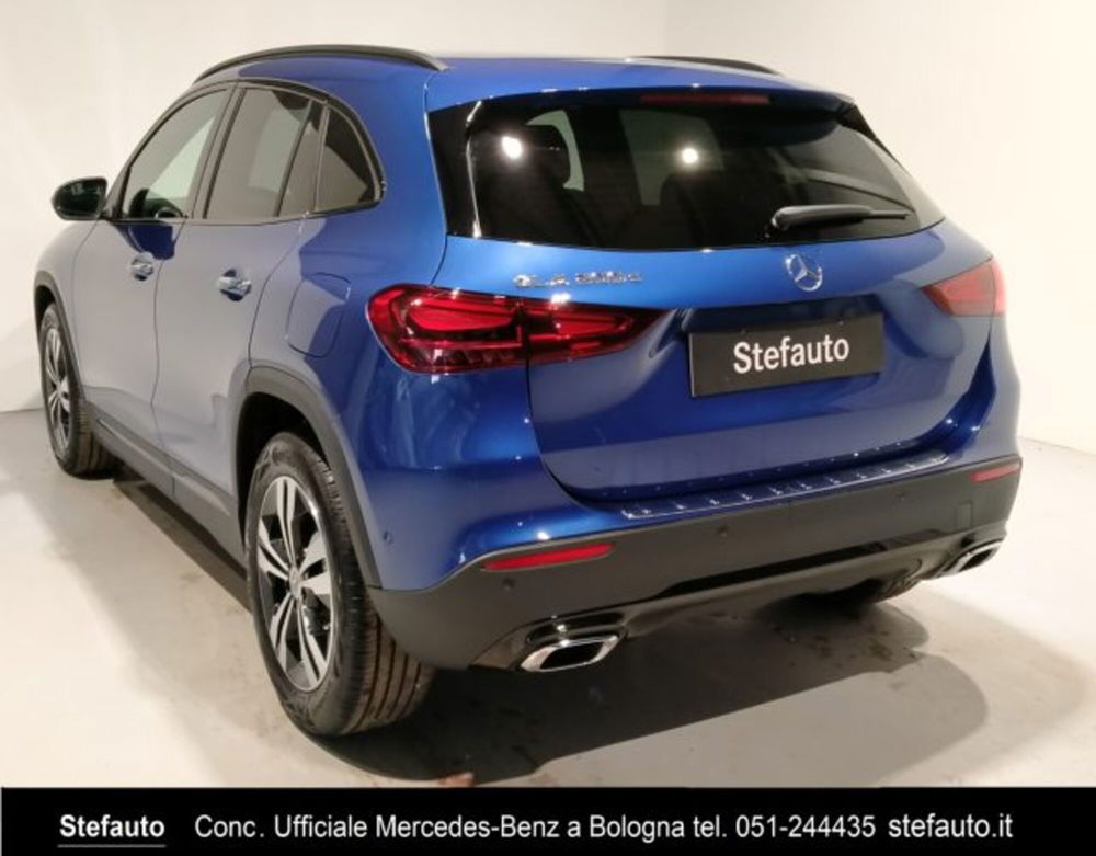 Mercedes-Benz GLA SUV nuova a Bologna (5)