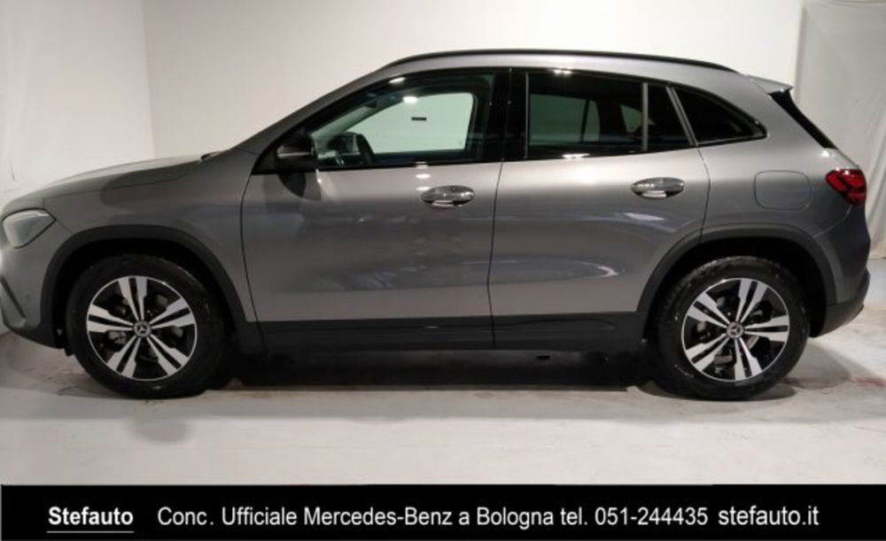 Mercedes-Benz GLA SUV nuova a Bologna (3)