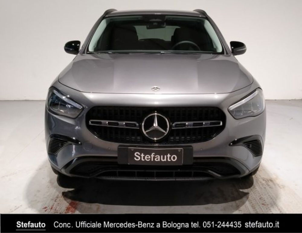 Mercedes-Benz GLA SUV nuova a Bologna (4)