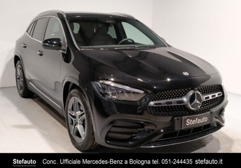 Mercedes-Benz GLA SUV nuova a Bologna