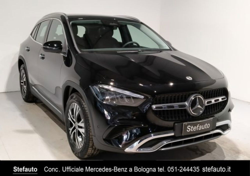 Mercedes-Benz GLA SUV nuova a Bologna