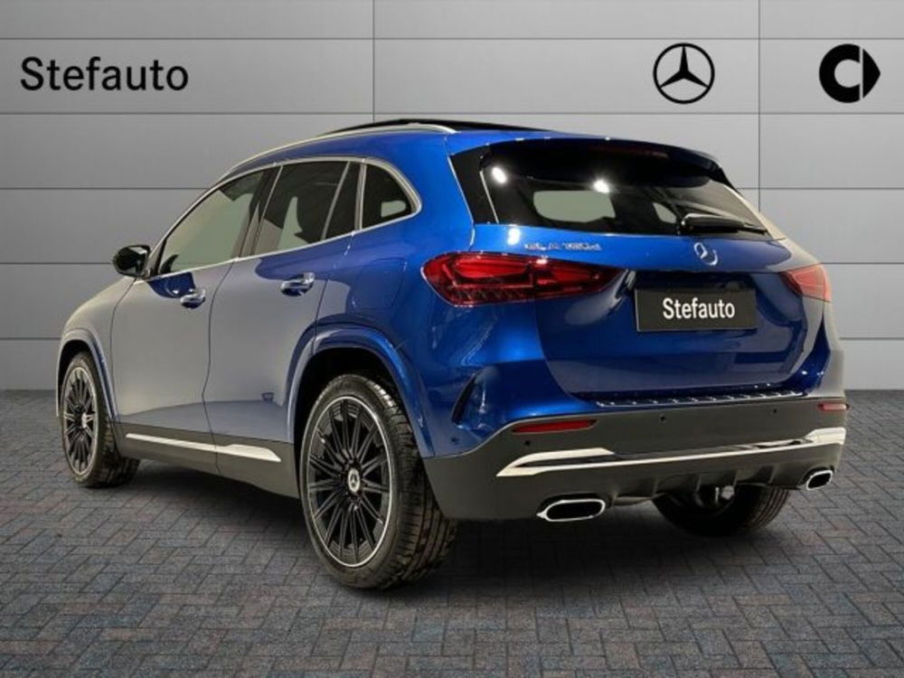 Mercedes-Benz GLA SUV nuova a Bologna (5)