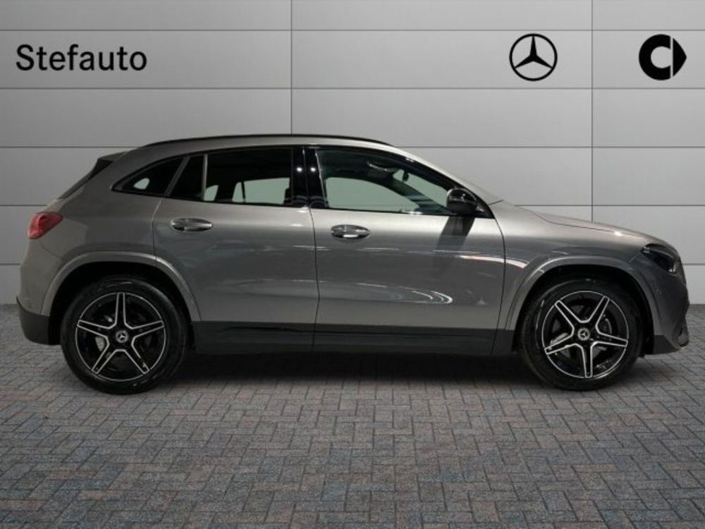 Mercedes-Benz GLA SUV nuova a Bologna (2)