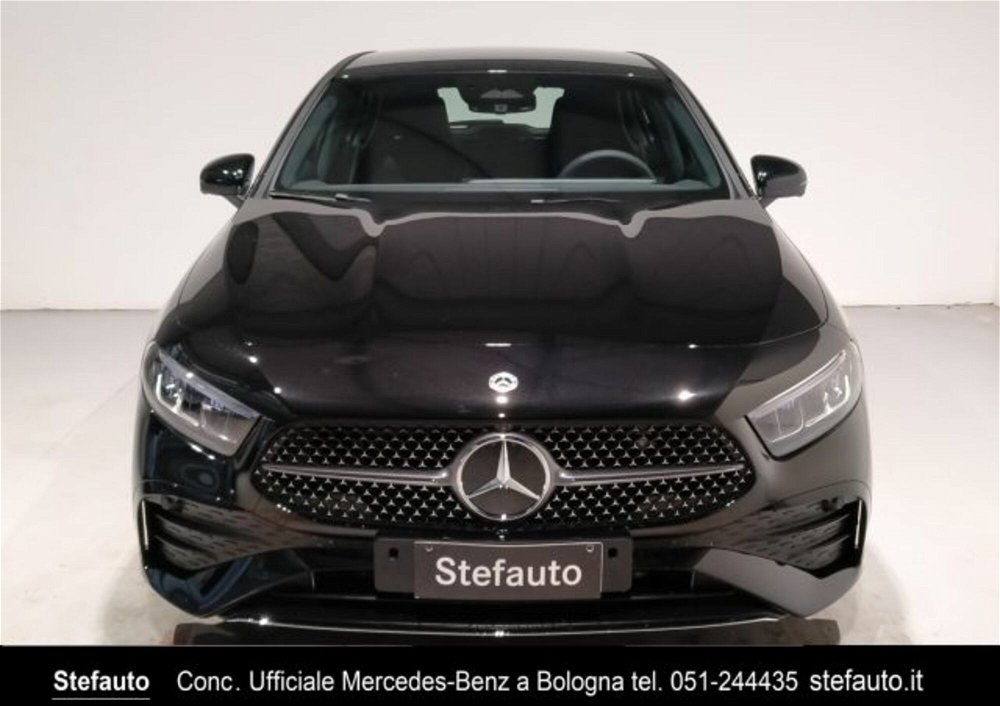 Mercedes-Benz Classe A 180 d AMG Line Advanced Plus auto nuova a Castel Maggiore (2)