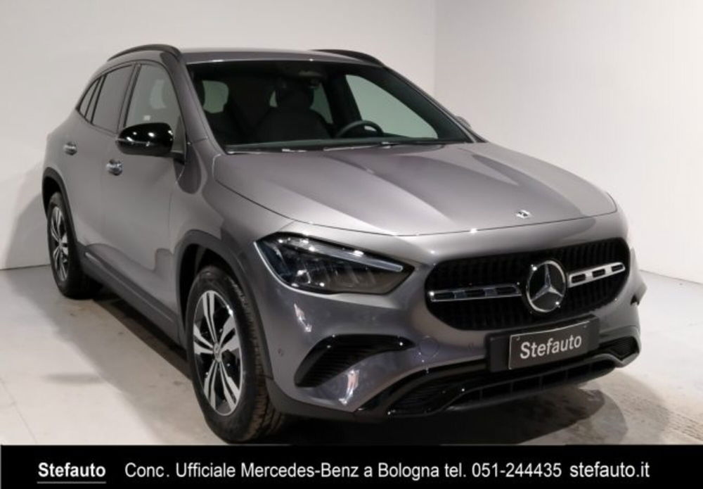 Mercedes-Benz GLA SUV nuova a Bologna