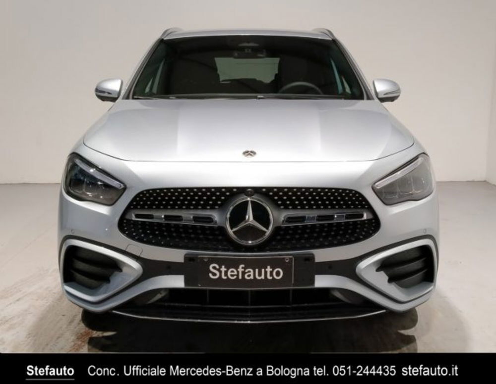 Mercedes-Benz GLA SUV nuova a Bologna (4)