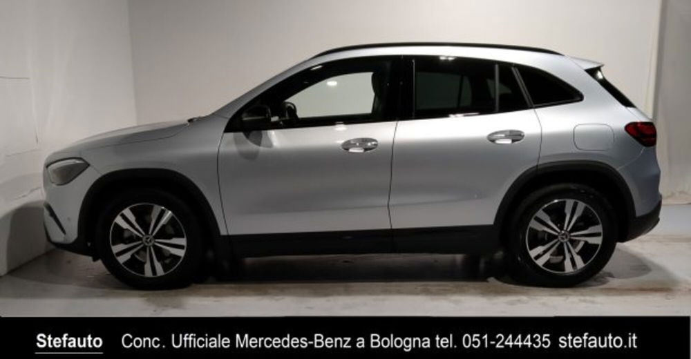 Mercedes-Benz GLA SUV nuova a Bologna (4)