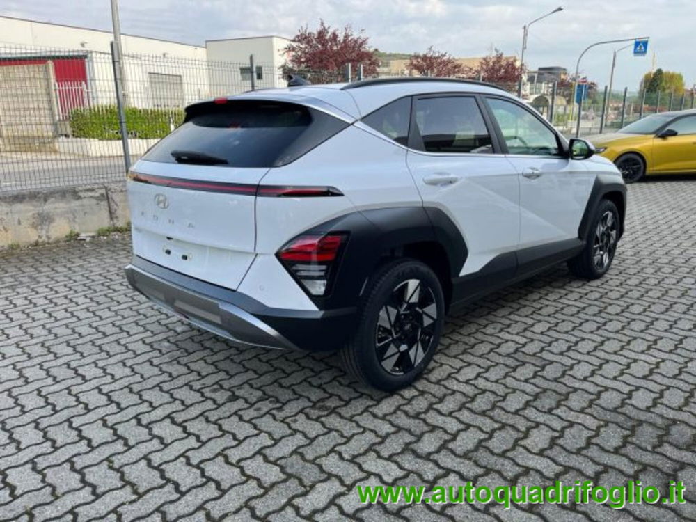 Hyundai Kona nuova a Savona (8)