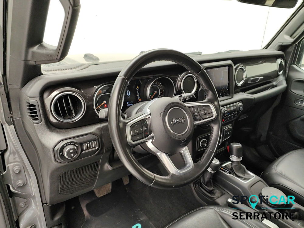 Jeep Wrangler Unlimited usata a Como (7)