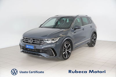 Volkswagen Tiguan 2.0 TDI 200 CV SCR DSG 4MOTION R-Line del 2021 usata a Citta&#039; della Pieve