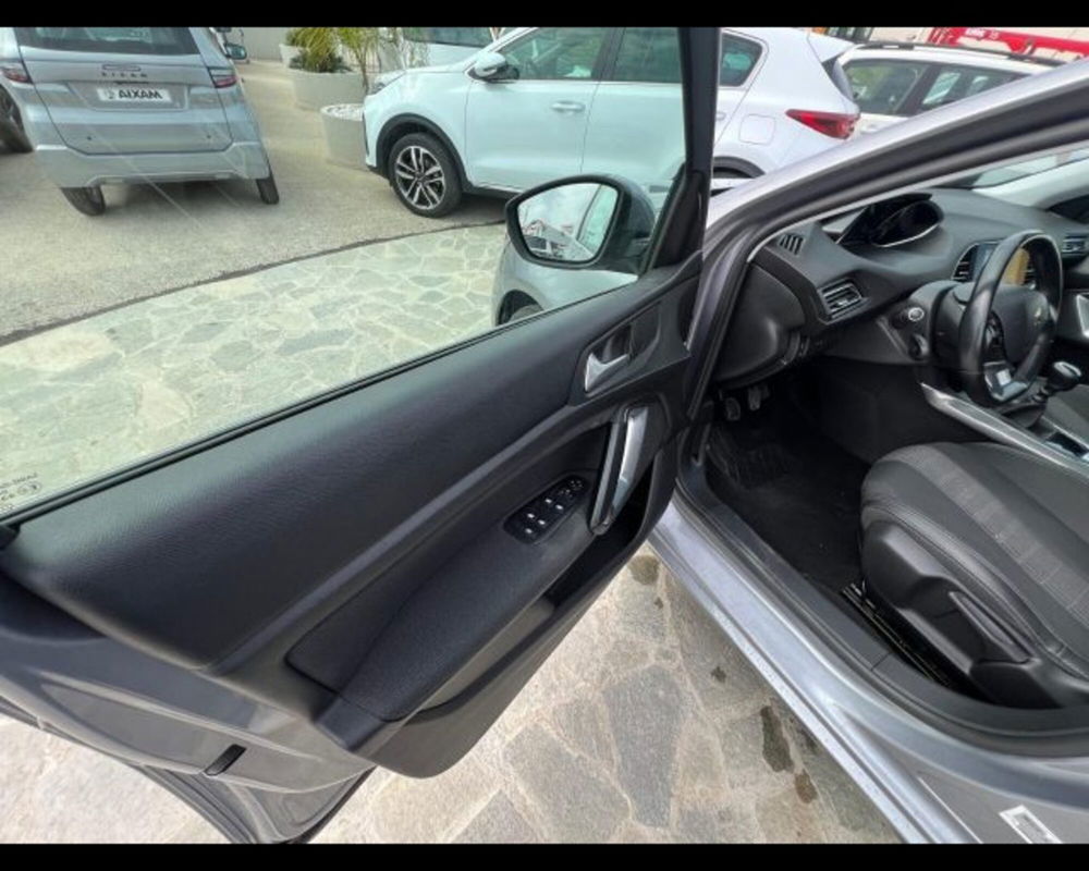 Peugeot 308 SW usata a Bologna (9)