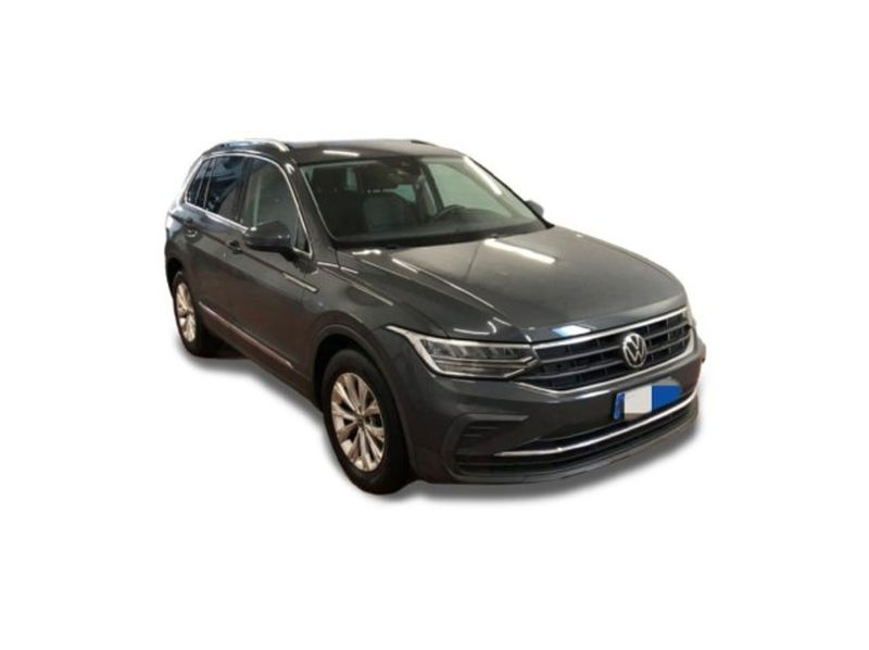 Volkswagen Tiguan 2.0 TDI 150 CV SCR DSG 4MOTION Life del 2021 usata a Castenaso