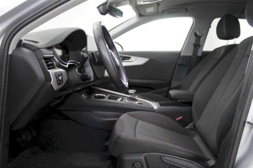 Audi A4 Avant 35 TDI/163 CV S tronic Business Advanced  del 2022 usata a Castenaso (3)