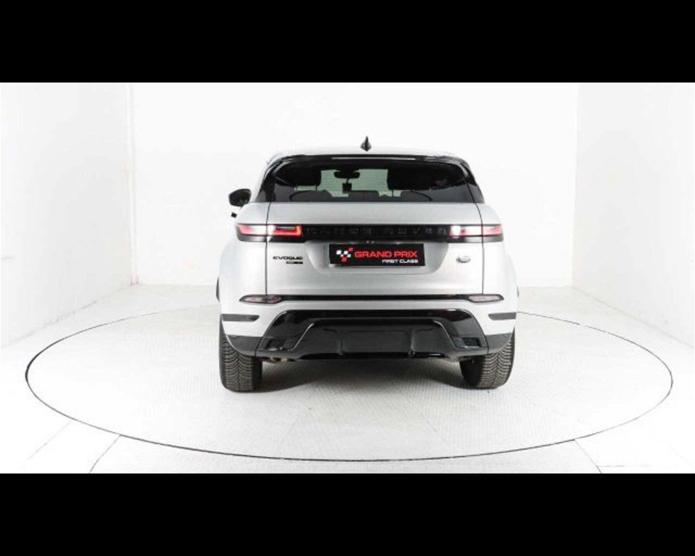 Land Rover Range Rover Evoque 2.0D I4-L.Flw 150CV AWD Auto R-Dynamic SE del 2019 usata a Castenaso (5)