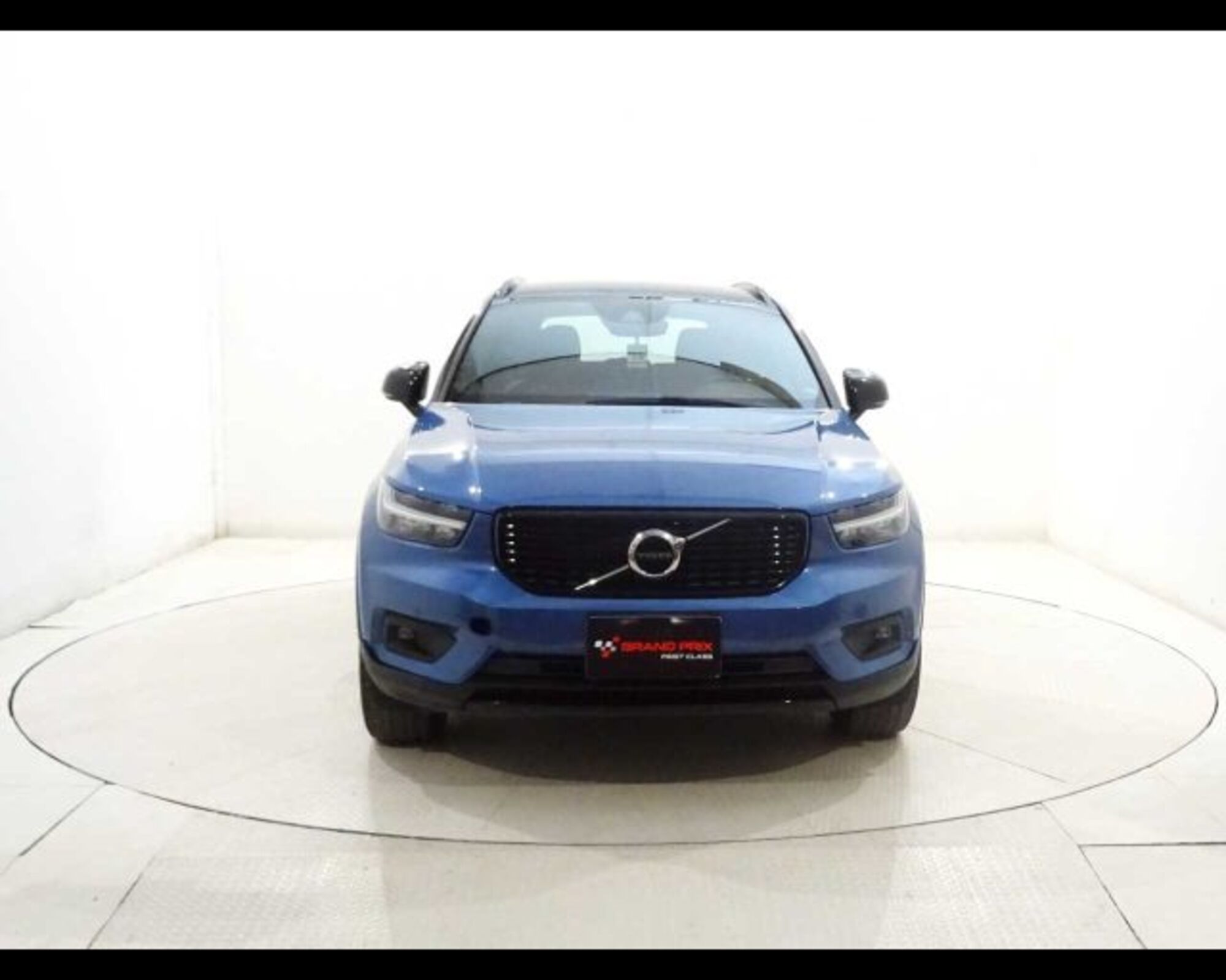 Volvo XC40 D3 R-design  del 2018 usata a Castenaso