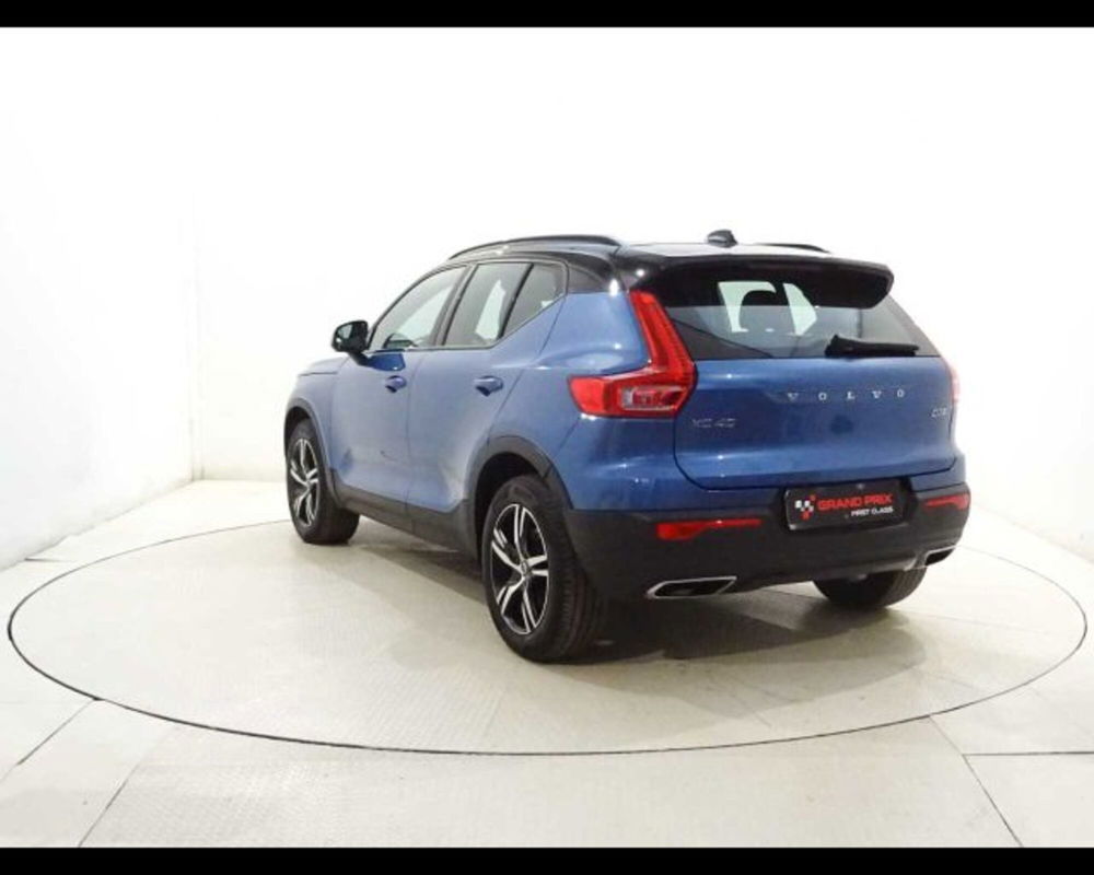 Volvo XC40 usata a Bologna (4)