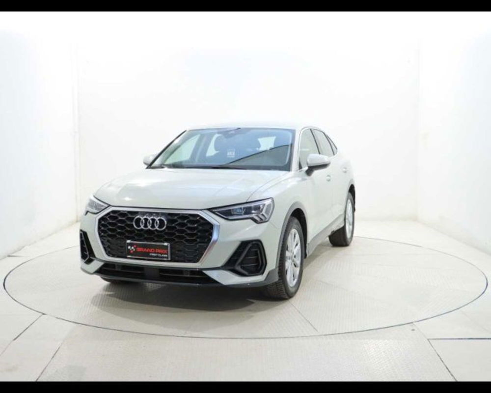 Audi Q3 Sportback usata a Bologna (2)