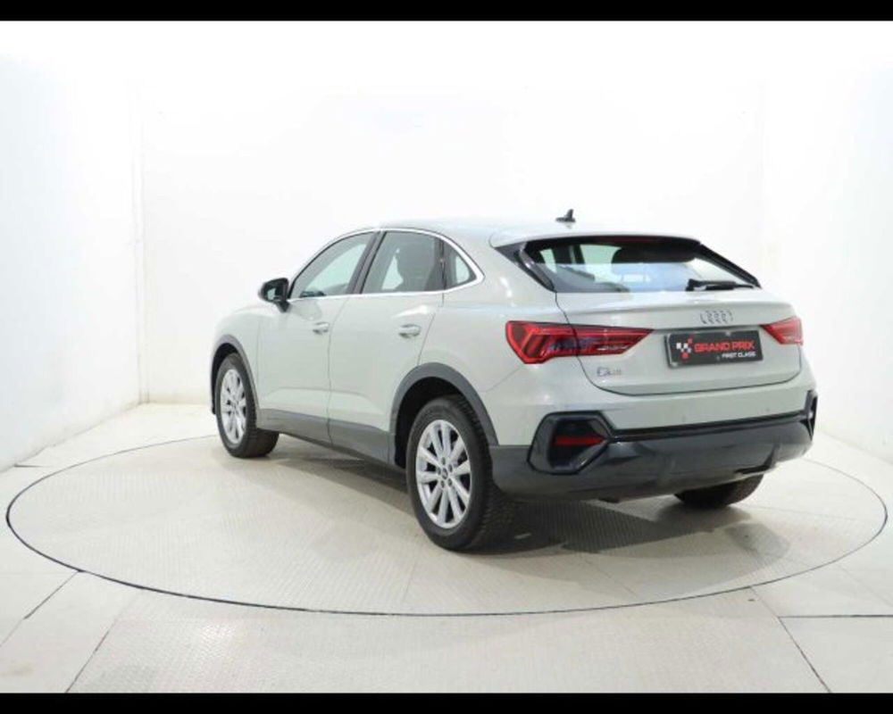 Audi Q3 Sportback usata a Bologna (4)