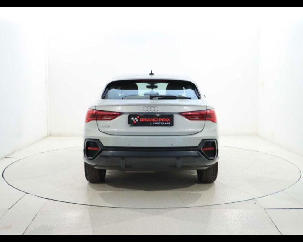 Audi Q3 Sportback usata a Bologna (5)