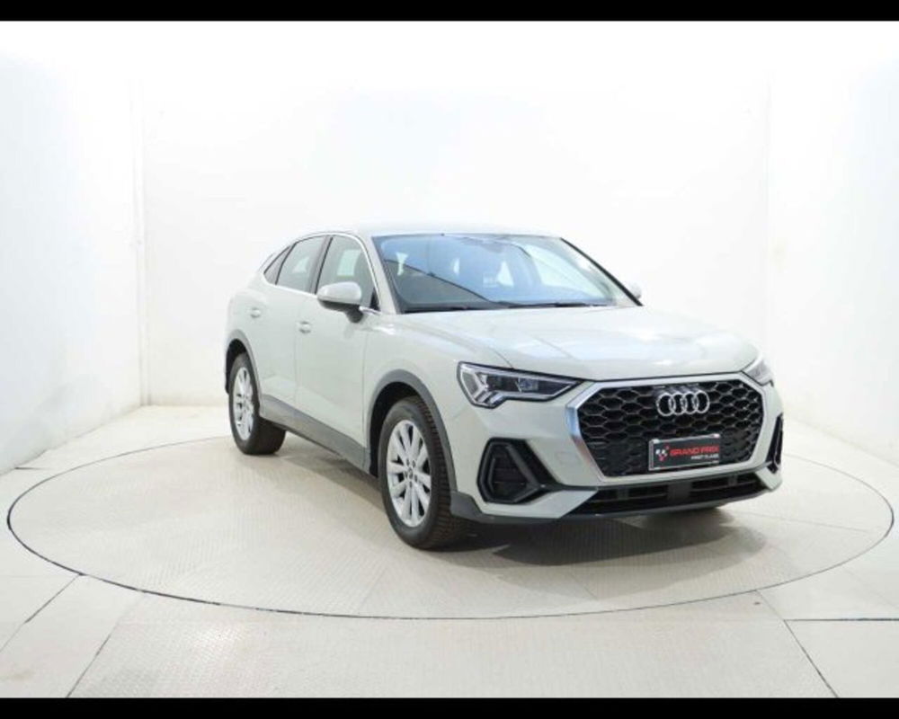 Audi Q3 Sportback usata a Bologna (8)