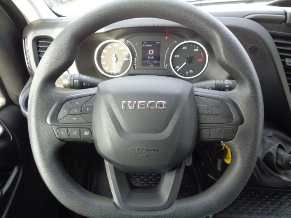 Iveco Daily Furgone usata a Brescia (9)