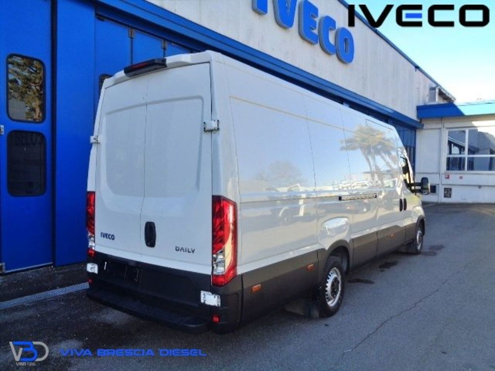 Iveco Daily Furgone usata a Brescia (7)