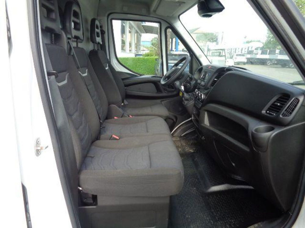 Iveco Daily Furgone usata a Brescia (13)