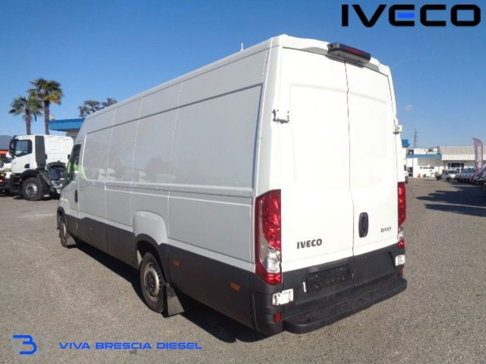 Iveco Daily Furgone usata a Brescia (7)