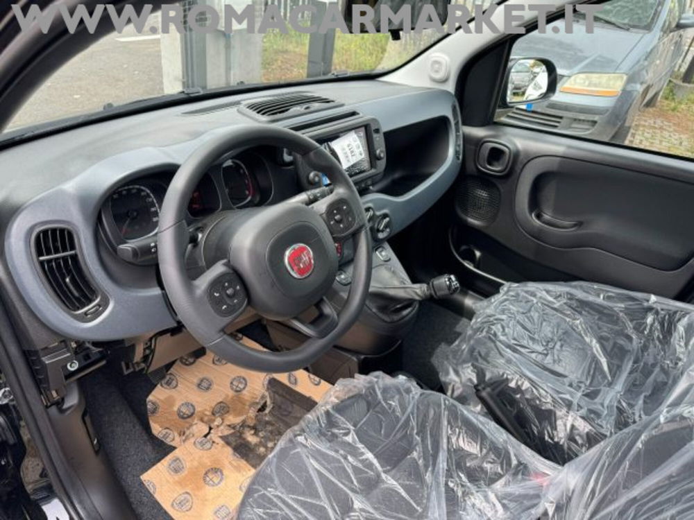 Fiat Panda Cross nuova a Roma (7)